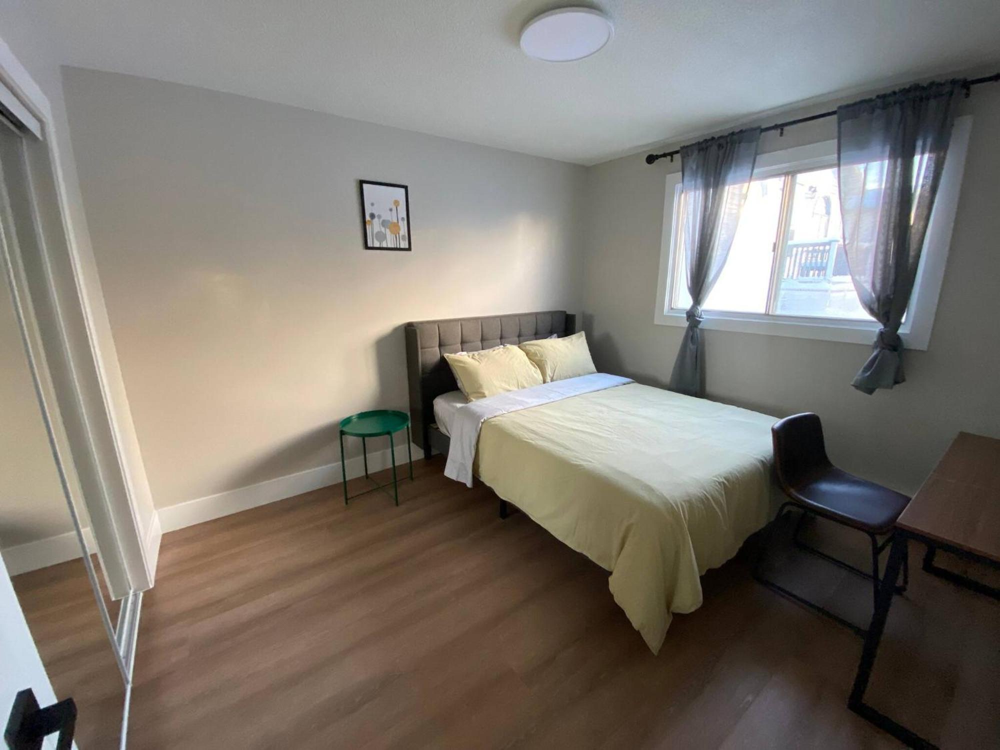 Central 2Br Near Unveristy And Whyte Ave Edmonton Exterior foto